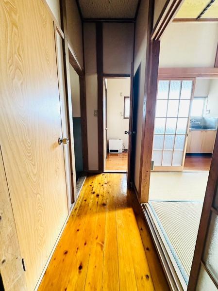 JR内房線　館山市館山　クラウンヒルズ　売アパート