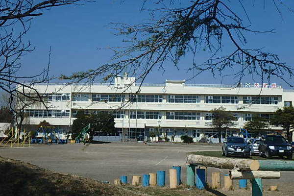 木更津市本郷2丁目の土地(木更津市立高柳小学校)