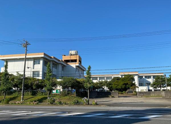 市原市今津朝山の中古一戸建て(市原市立千種中学校)