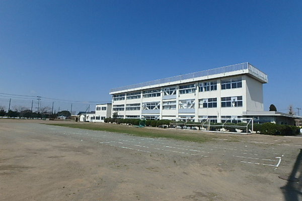 木更津市瓜倉の土地(木更津市立金田中学校)
