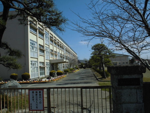 木更津市中里1丁目の土地(木更津市立木更津第一中学校)