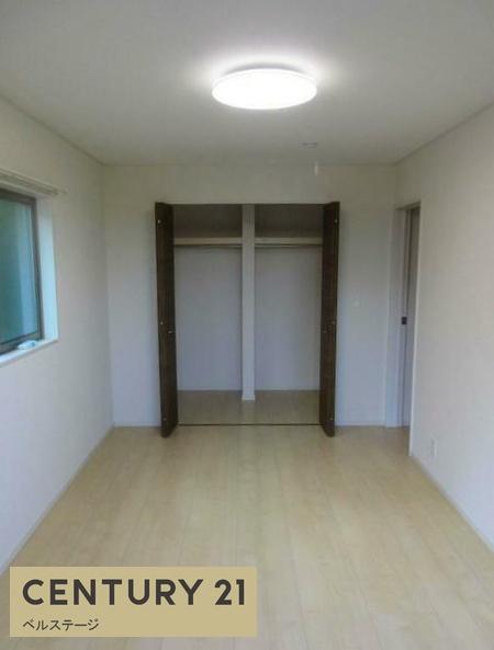東金市滝の中古一戸建て