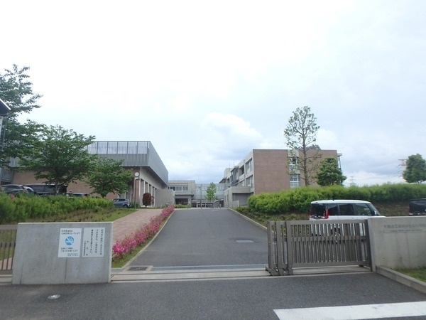千葉市緑区おゆみ野南1丁目の土地(千葉市立おゆみ野南中学校)