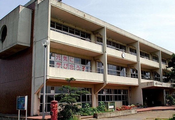 富津市篠部の中古一戸建て(富津市立富津小学校)
