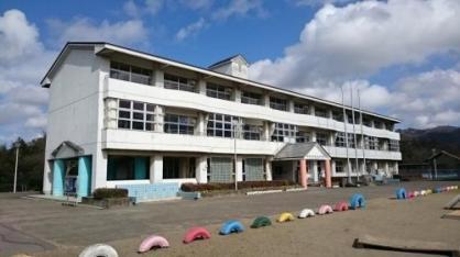 君津市鎌滝の土地(君津市立秋元小学校)