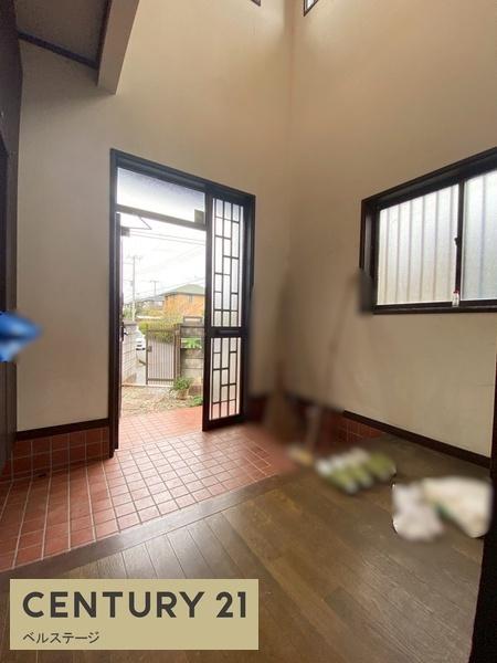 袖ケ浦市長浦駅前3丁目の中古一戸建て(玄関)