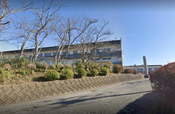 富津市笹毛の中古一戸建て(富津市立佐貫小学校)
