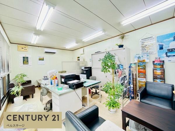 JR内房線　木更津市畔戸　売工場