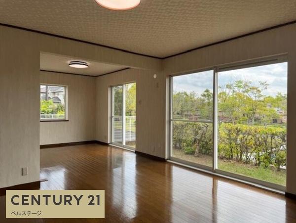 東金市季美の森東１丁目の中古一戸建て