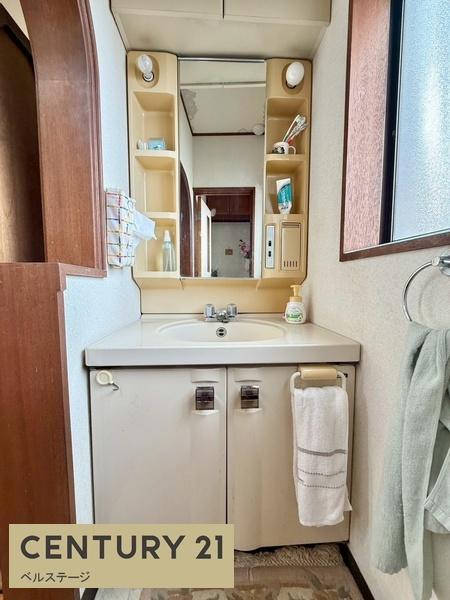 木更津市東太田2丁目の中古一戸建て(洗面台・洗面所)