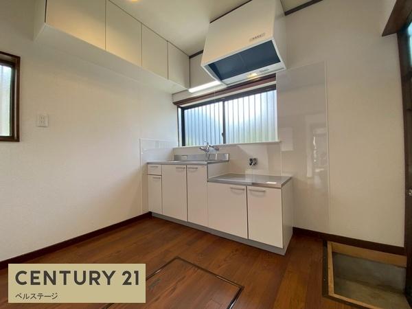 市原市八幡の中古一戸建て(キッチン)