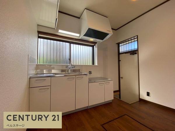 市原市八幡の中古一戸建て(キッチン)