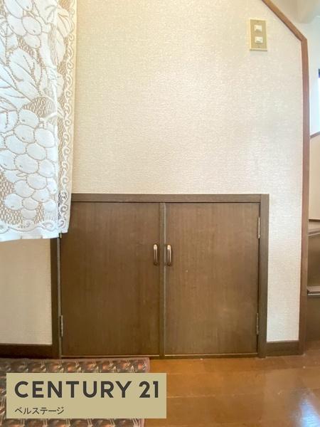 木更津市八幡台6丁目の中古一戸建て(収納)