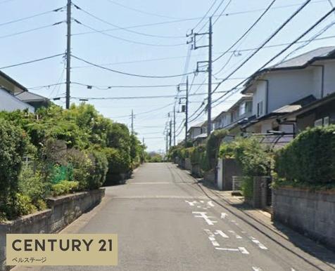 市原市泉台4丁目の中古一戸建て(前面道路含む現地写真)