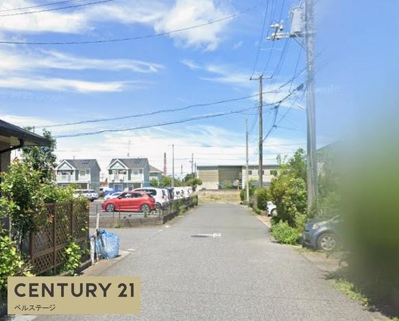 市原市松ケ島1丁目の中古一戸建て(前面道路含む現地写真)