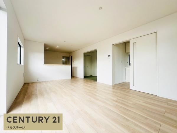 JR内房線 市原市山田橋3丁目 新築戸建5号棟(リビング)