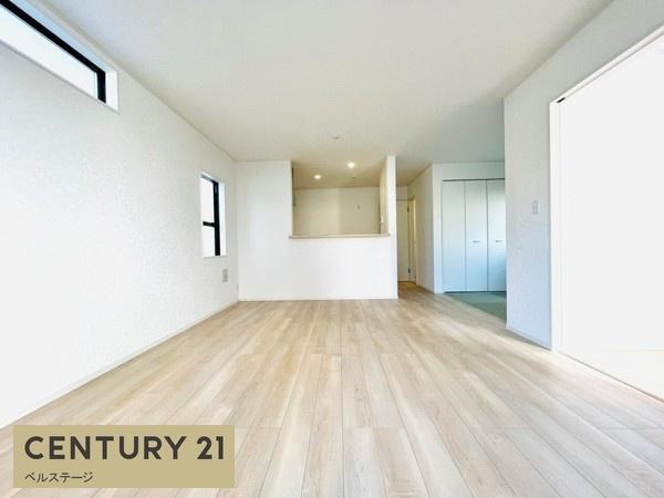 JR内房線 市原市山田橋3丁目 新築戸建5号棟(リビング)