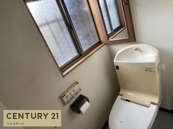 木更津市江川の中古一戸建て(トイレ)
