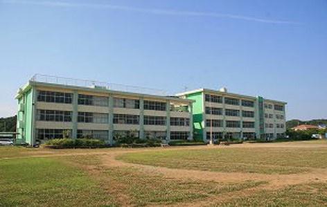 館山市亀ケ原の土地(館山市立第一中学校)
