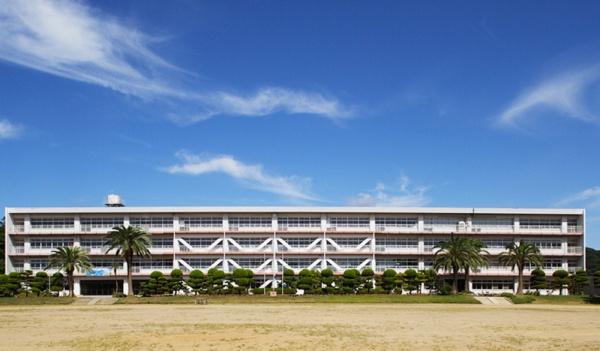 JR外房線　勝浦市興津久保山台　新築戸建1号棟(勝浦市立勝浦中学校)