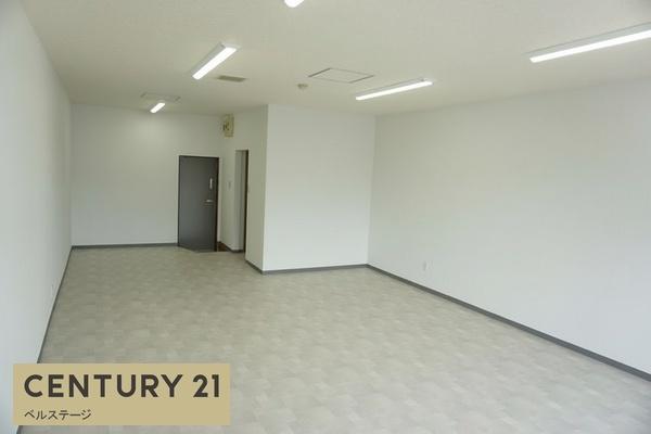 JR内房線　袖ケ浦市神納　売店舗