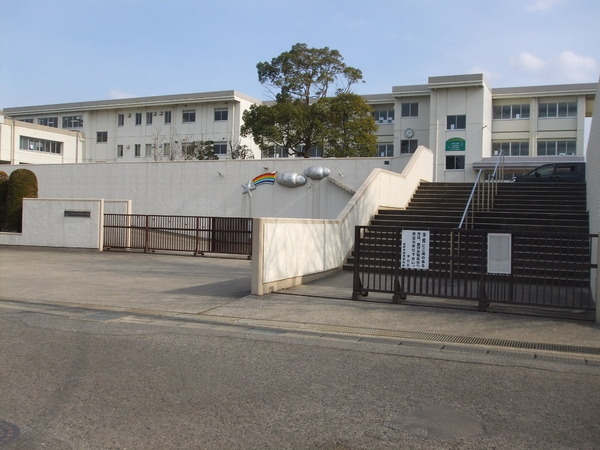 市原市北国分寺台４丁目の中古一戸建て(市原市立国分寺台西中学校)
