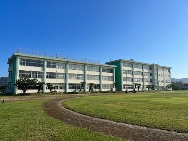 館山市那古の中古一戸建て(館山市立第一中学校)