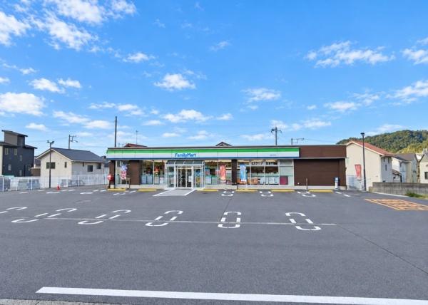 JR外房線　鴨川市浜荻　2棟売アパート(ファミリーマート鴨川天津店)