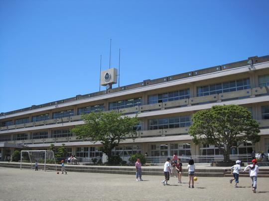 南房総市和田町花園の土地(鴨川市立鴨川小学校)