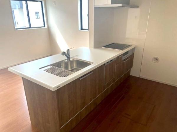 近江八幡市中村町1期2号棟(キッチン)