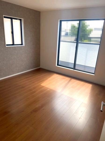 近江八幡市中村町1期2号棟(洋室)