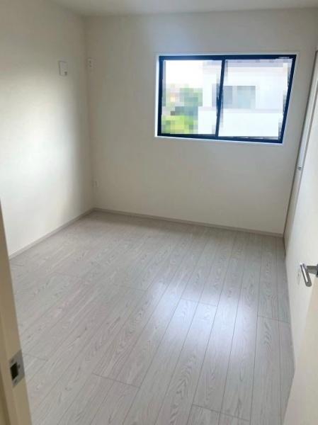 近江八幡市中村町1期3号棟(洋室)