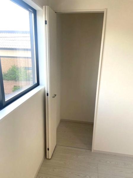 近江八幡市中村町1期3号棟(収納)