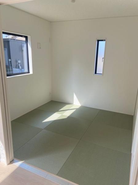 彦根市彦富町第２　１号棟