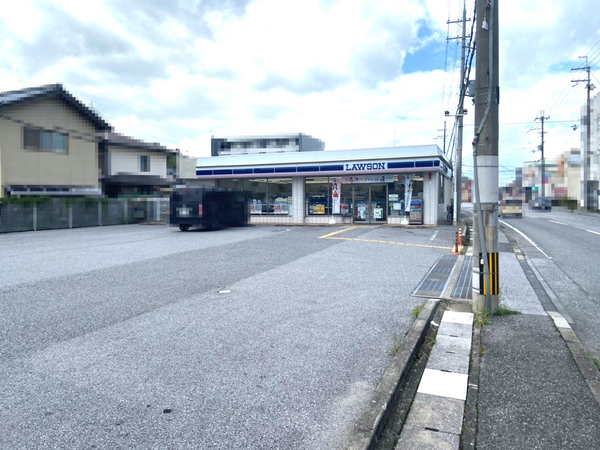 彦根市小泉町6期 2号棟(ローソンン彦根後三条町店)