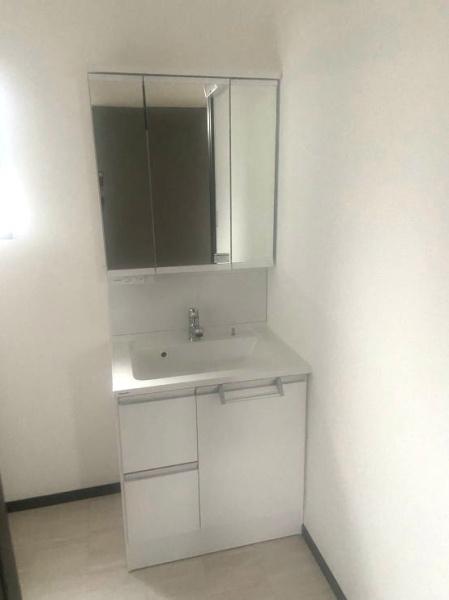 湖南市日枝あおいの中古一戸建て