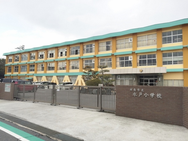 湖南市日枝あおいの中古一戸建て(湖南市立水戸小学校)