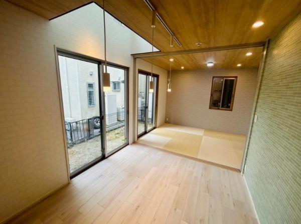 近江八幡市川原町１丁目の中古一戸建て