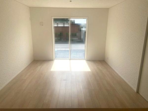 野洲市六条第1　１号棟