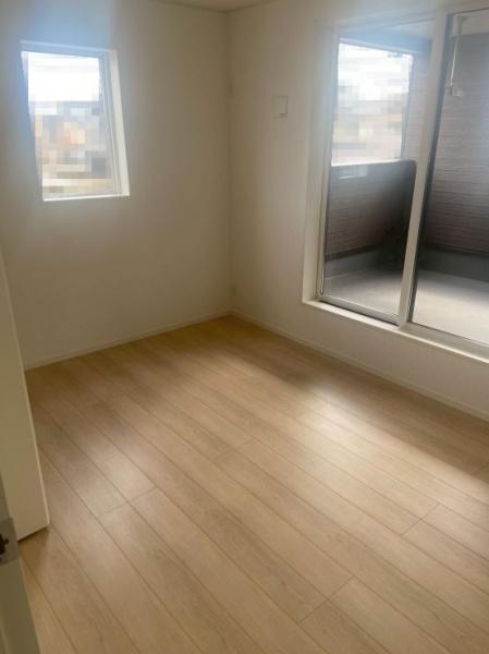 野洲市六条第1　4号棟