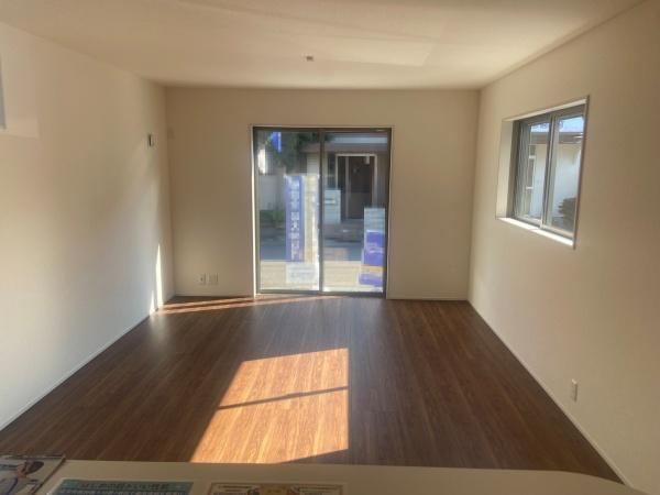 東近江市東沖野5丁目2期　1号棟