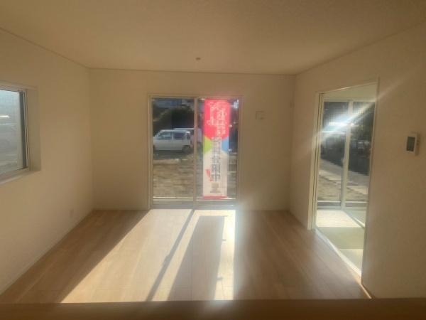 東近江市宮荘町第4　1号棟