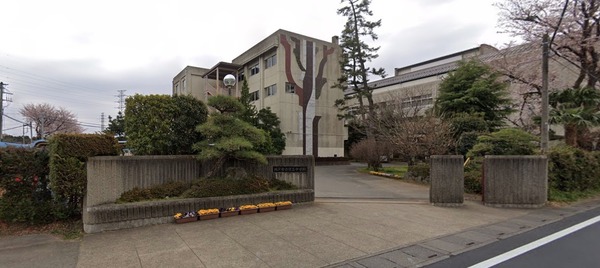 坂戸市大字石井の土地(坂戸市立住吉中学校)