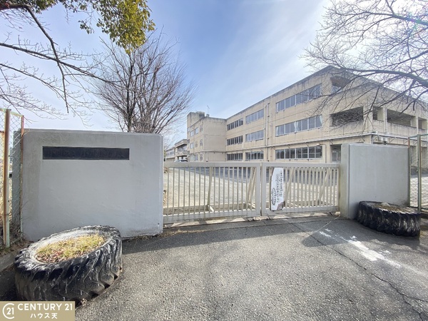 比企郡小川町大字大塚の中古一戸建て(小川町立小川小学校)