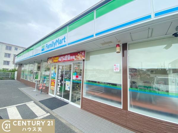 比企郡鳩山町松ヶ丘４丁目の中古一戸建て(ファミリーマート鳩山ニュータウン店)