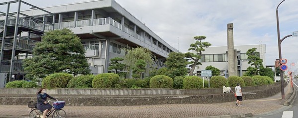 東松山市松山町3丁目4号棟(東松山市役所)
