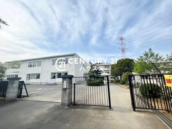 滑川町月輪1号棟(滑川町立宮前小学校)