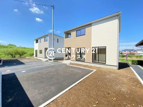 比企郡川島町大字伊草の新築一戸建(前面道路含む現地写真)