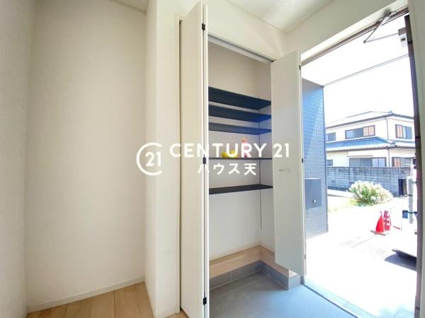 川島町伊草第2　1号棟