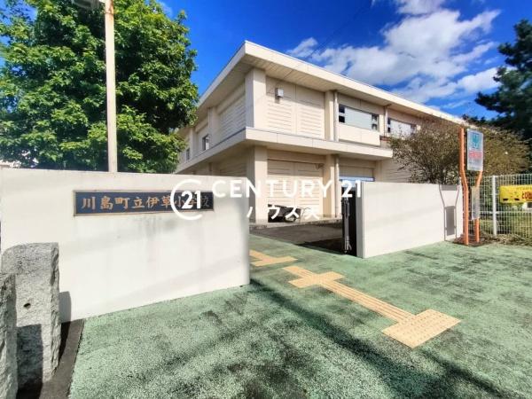 川島町下伊草 2号棟(川島町立伊草小学校)